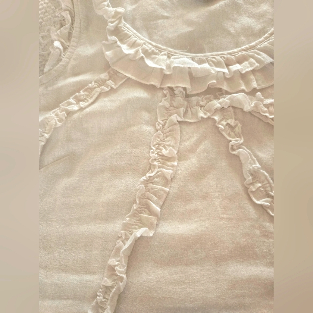 Linen Ruffled Blouse - Picture 3 of 5